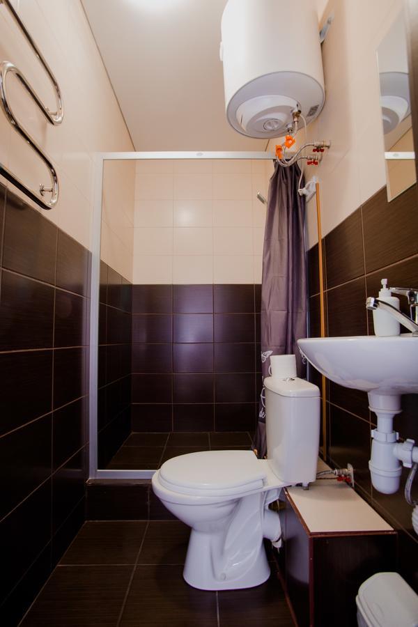 Ok Hotel Rivne Eksteriør bilde